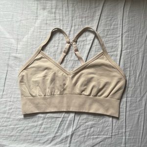 Ebb to street sports bra (C/D)